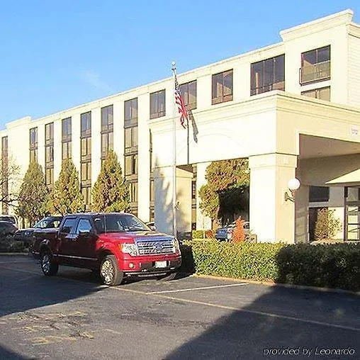 Crowne Plaza Hotel Richmond West